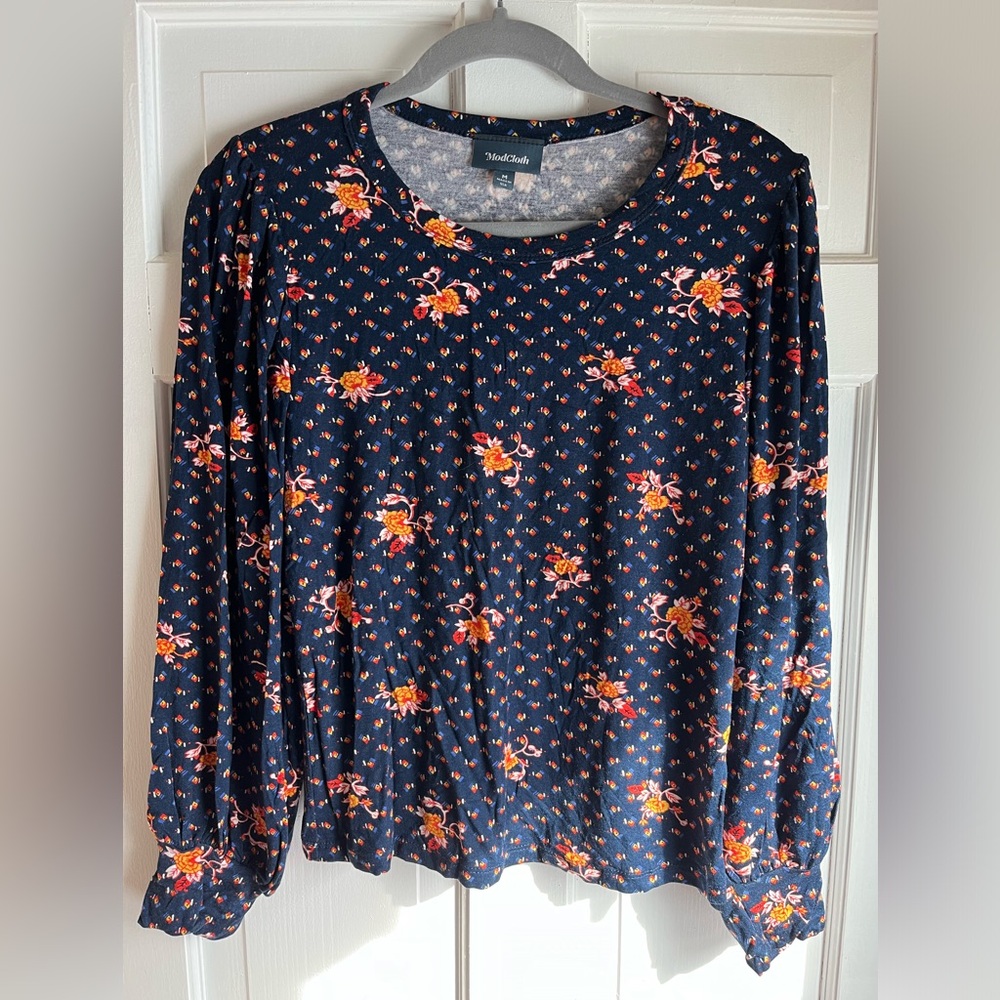 ModCloth floral shirt size medium